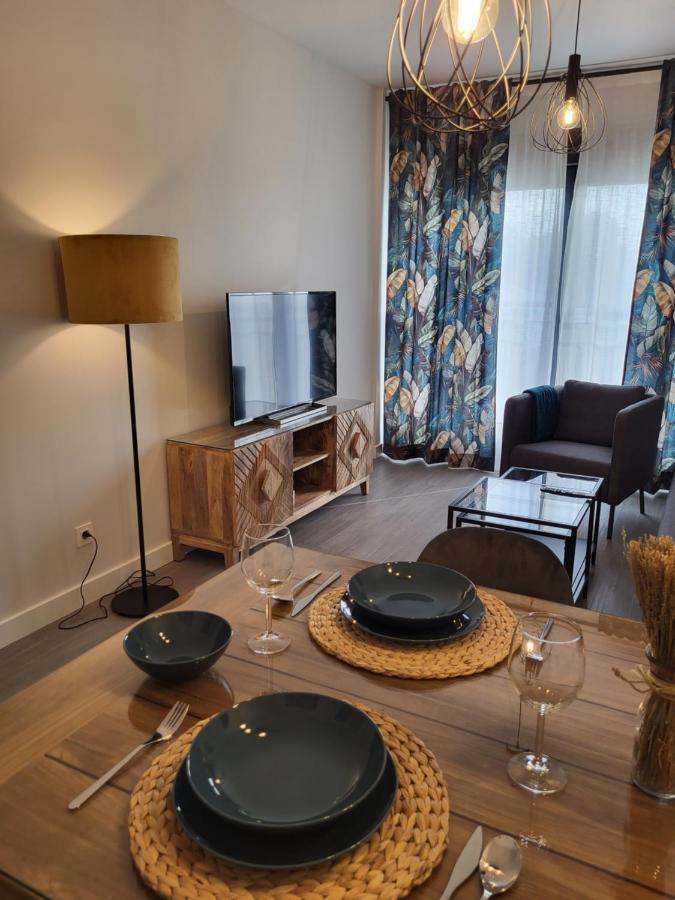 Alazan Jerez Iv-Parking Gratis-Wifi-Netflix Lägenhet Jerez de la Frontera Exteriör bild